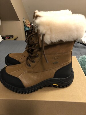 UGG Australia Adirondack II Womens Size 5 Waterproof Lace up BOOTS
