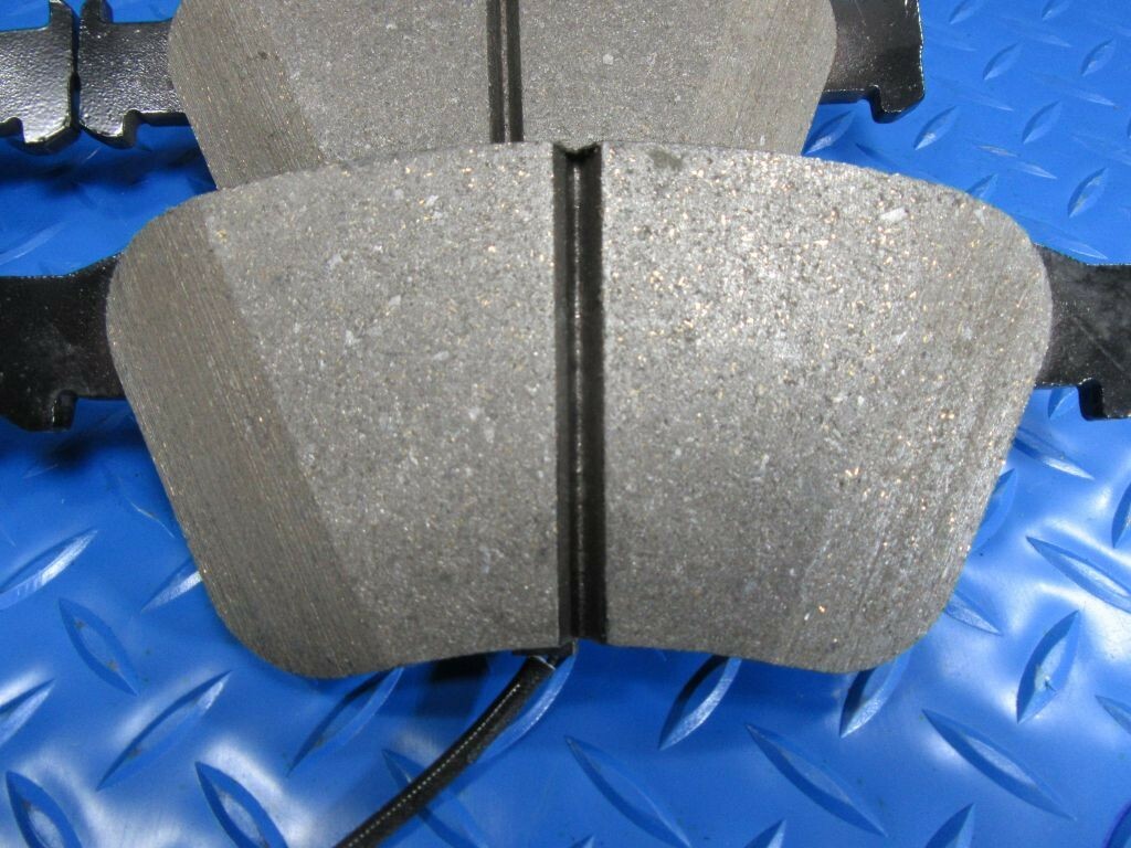 Bentley Gt Gtc Flying Spur front brake pads NEW HIGH PERFORMANCE #6570 