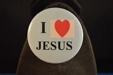 I LOVE JESUS Lot of 12 BUTTONS Christian pins pinbacks 2 1/4" badge Large NEW 