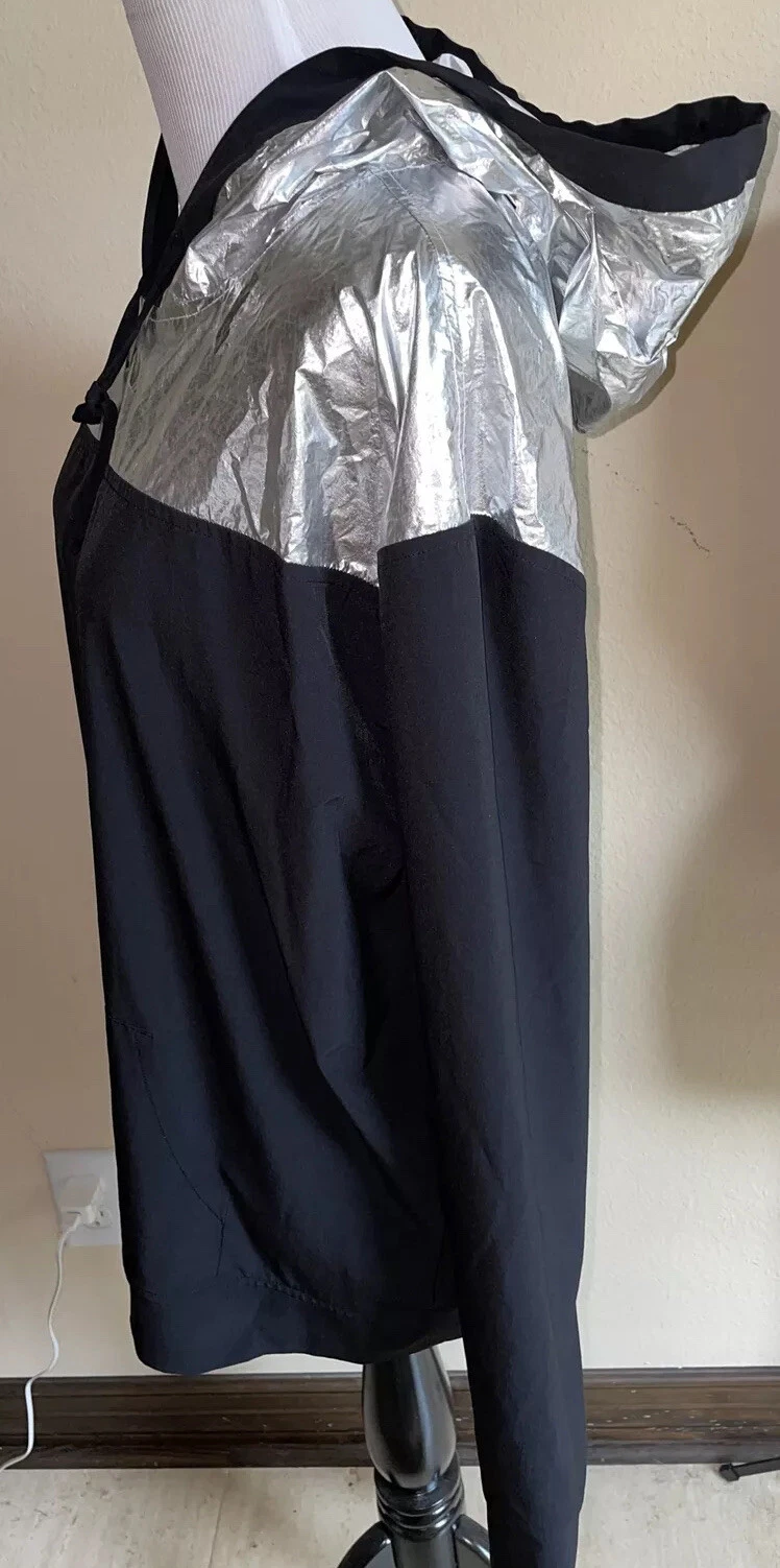 UNDERCOVER Felpa con cappuccio Victoria's Secret Sport argento metallizzato S