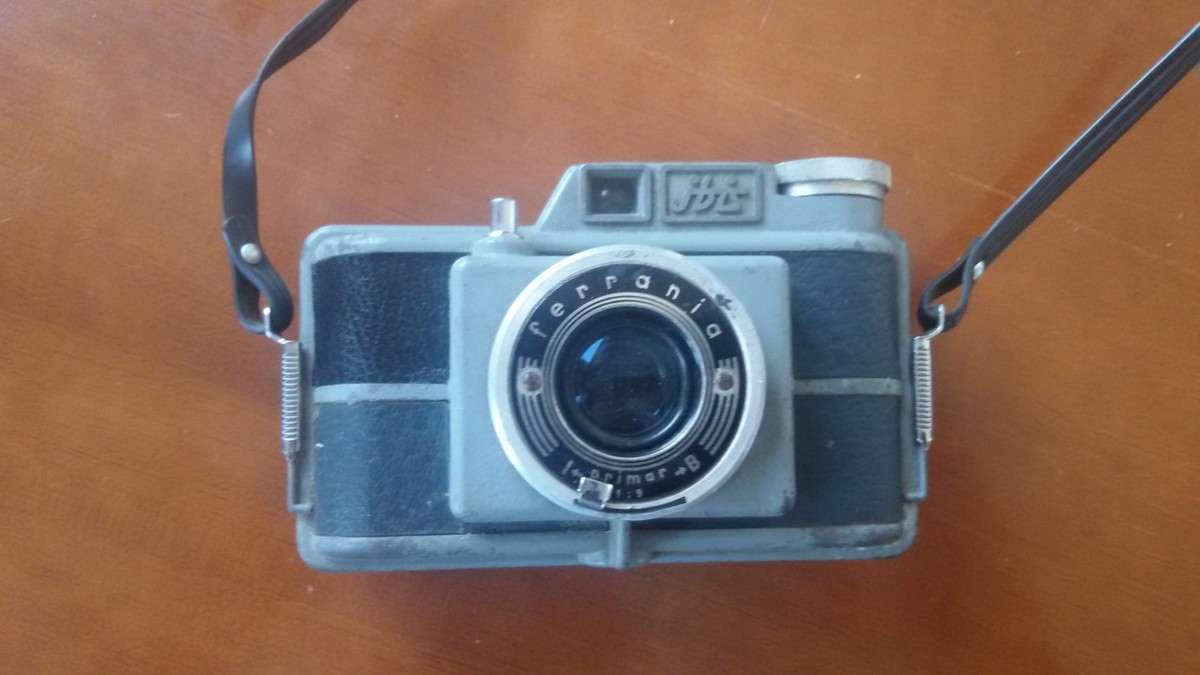 vintage Ferrania EUR A 120 film camera made in ITALY (9