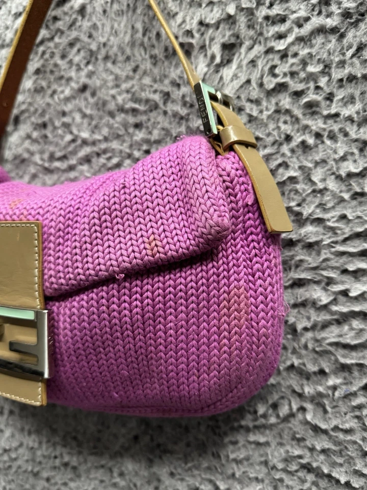 Vintage Fendi Knitted Fuchsia Pink Baguette - Image 3 of 4