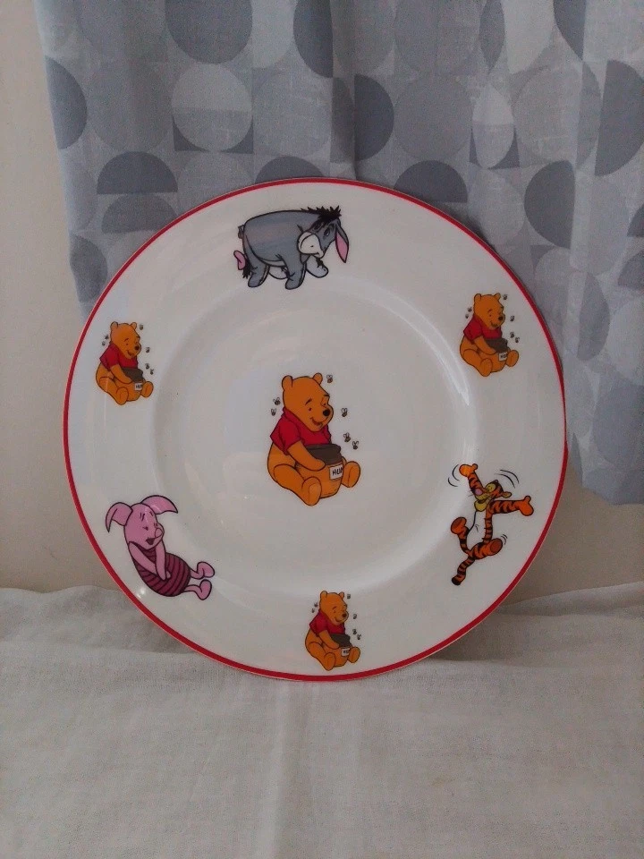 Winnie the Pooh Plates Mugs/Plates/Crockery Disneyana for sale