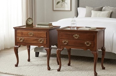 Pair of Hickory Chair Co. - James River ft Queen Anne Mahogany Accent Tables 