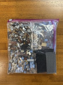 LEGO Castle: Medieval Market Village (10193), 100% Complete w/ Instructions