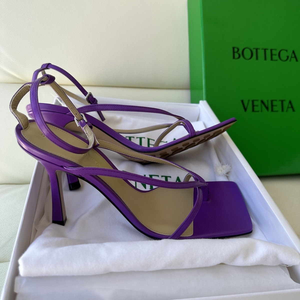 NEW Bottega Veneta Stretch Heels Shoes Purple leather