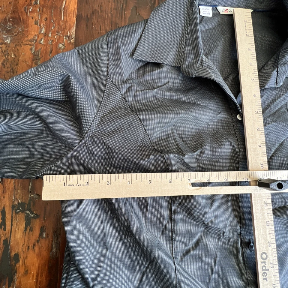 Cutter & buck men’s button-down long sleeve extra large - Image 2 of 4