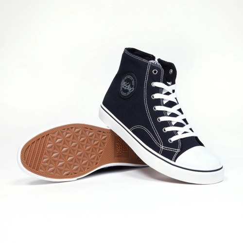 MOSSIMO HIGH HI TOP BLACK & WHITE SKATE SHOES SNEAKERS RUNNERS NEW WITH TAGS - Picture 4 of 6
