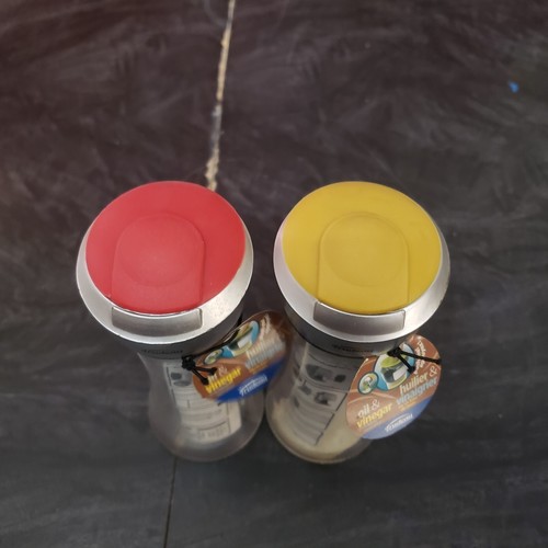 NEW Trudeau Oil & Vinegar Dispensers Set Glass Bottles Rubber Push Lids