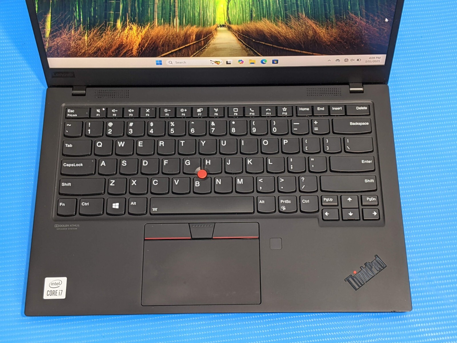 Lenovo ThinkPad X1, 14-Inch Laptop, with Intel Core i7 10th Gen., Windows 11 Pro