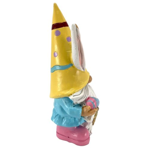 Estatuilla de 4 pulgadas de gnomo de Pascua de pie con orejas de conejo y sombrero amarillo con cesta de huevos - Imagen 3 de 7