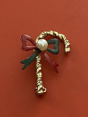 Twisted Gold Candy Cane w/ Red & Green Bow w/ White Pearl, Small Brooch ~.5 Inch