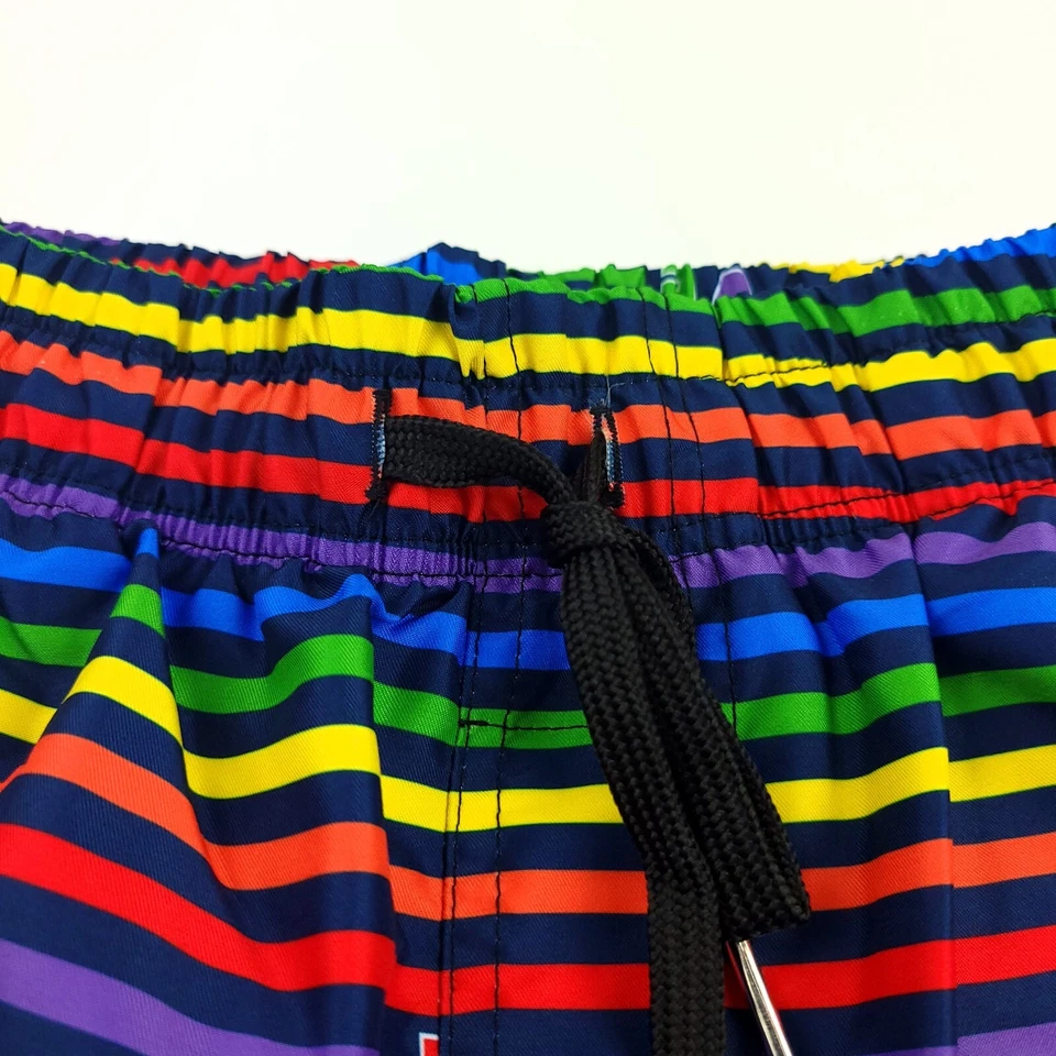 $75 2(X)IST LOVE Brillantes Coloridos Arco Iris Forrados Bañador Pantalones Cortos Para Hombres Pequeños Foto 3 de 4