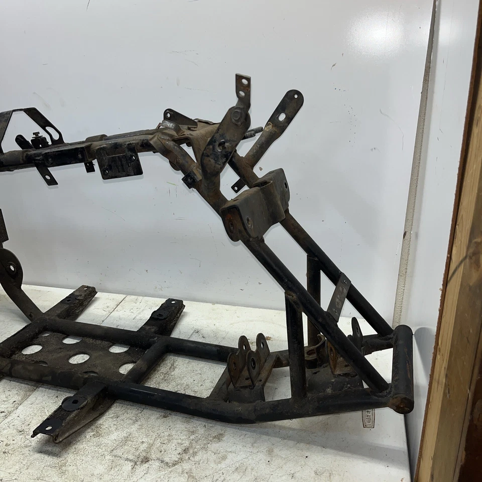 2001 Polaris Scrambler 90 OEM Frame 0450744 AP117 — 第 3/4 张图片