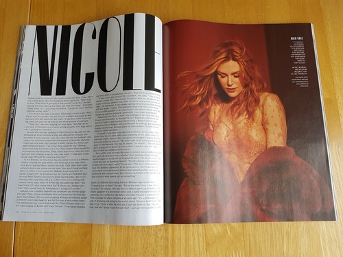 Marie Claire Magazine Nicole Kidman Claims Her Throne October 2018 Dual Cover - Picture 10 of 12