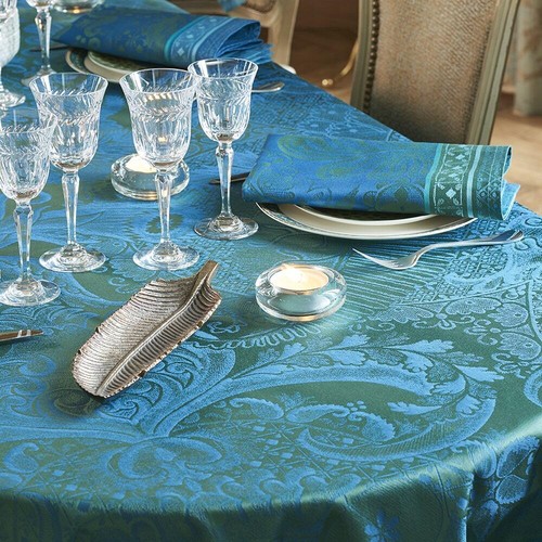 GARNIER-THIEBAUT ISAPHIRE FRENCH COTTON JACQUARD STAIN-RESISTANT TABLECLOTH - Picture 3 of 5