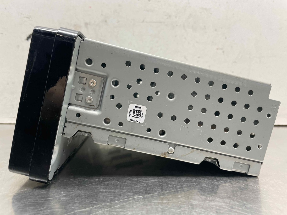 2020 Toyota 86 Radio Display Receiver Damage PV602 PT296-18190-20