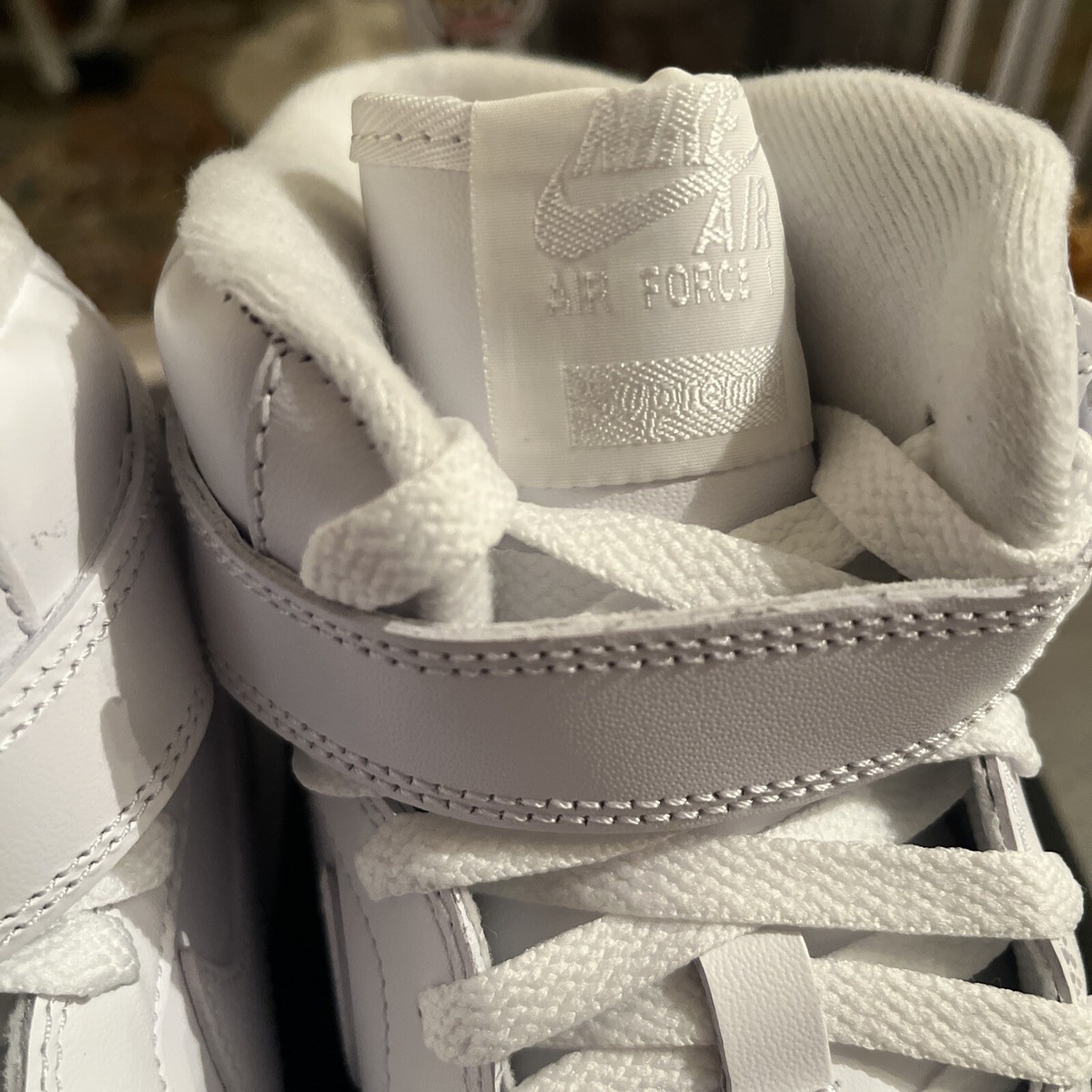 Size 12 - Supreme x Nike Air Force 1 Mid 'Box Logo White Size 12 - Supreme x Nike Air Force 1 Mid 'Box Logo White
