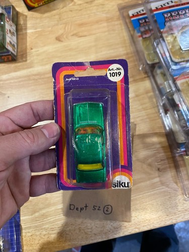 siku audi 100ls 1019 Green Very Rare Toy Car German Foreign Car - Picture 2 of 6