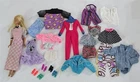 J-168 VINTAGE 1970'S MATTEL MALIBU BARBIE DOLL WITH 70'S -80'S CLOTHING
