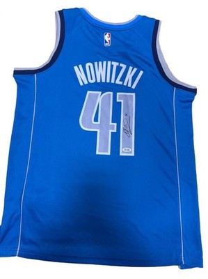 NBA Dirk Nowitzki DALLAS Blue Jersey Hand Signed Autographed BAS COA