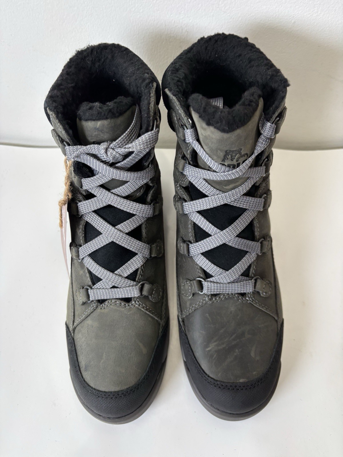 Women's Kodiak Pewter Size 7 Leather Boot Waterproof 3M Thinsulate