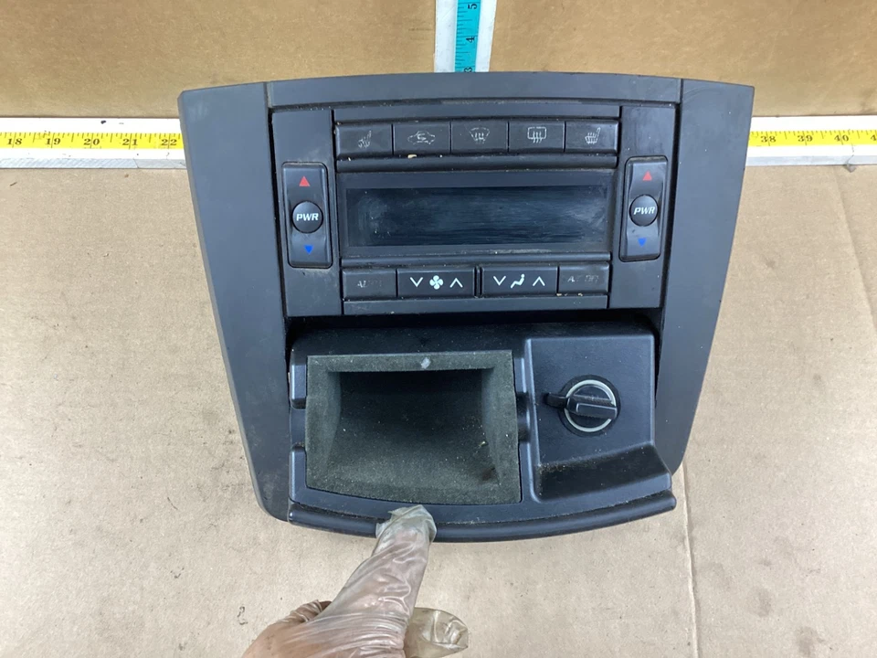 2003 - 2006 凯迪拉克 CTS 交流电加热器 温度 气候控制 25751076 原始设备制造商 — 第 2/4 张图片