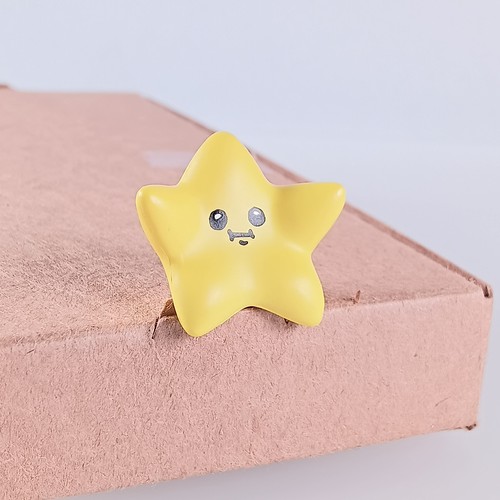 Star - Chiikawa: Something Small And Cute Sitting Figure From Japan - Picture 3 of 8
