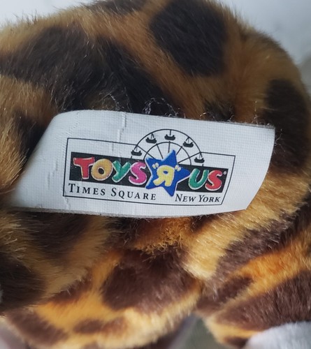 RARE Toys R Us Geoffrey Times Square New York Santa Christmas Gift Card 9" Plush - Picture 6 of 9