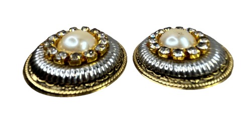 Vintage Gold Tone Faux Pearl Crystal Clip Earrings - Picture 3 of 15