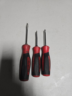 #ad Snap on sgdx60br 3 pcs screwdriver set in red 2 flat 1 Phillips $60.00