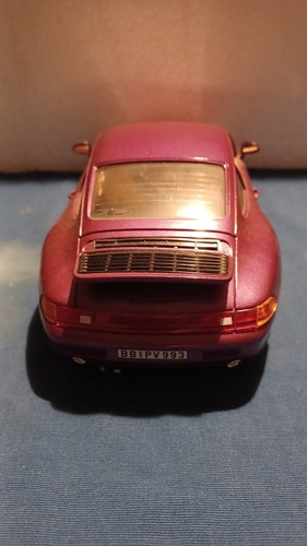 PORSCHE CARRERA 1993 BURAGO NO BOX USATO SCALA 1/18 - Foto 4 di 6