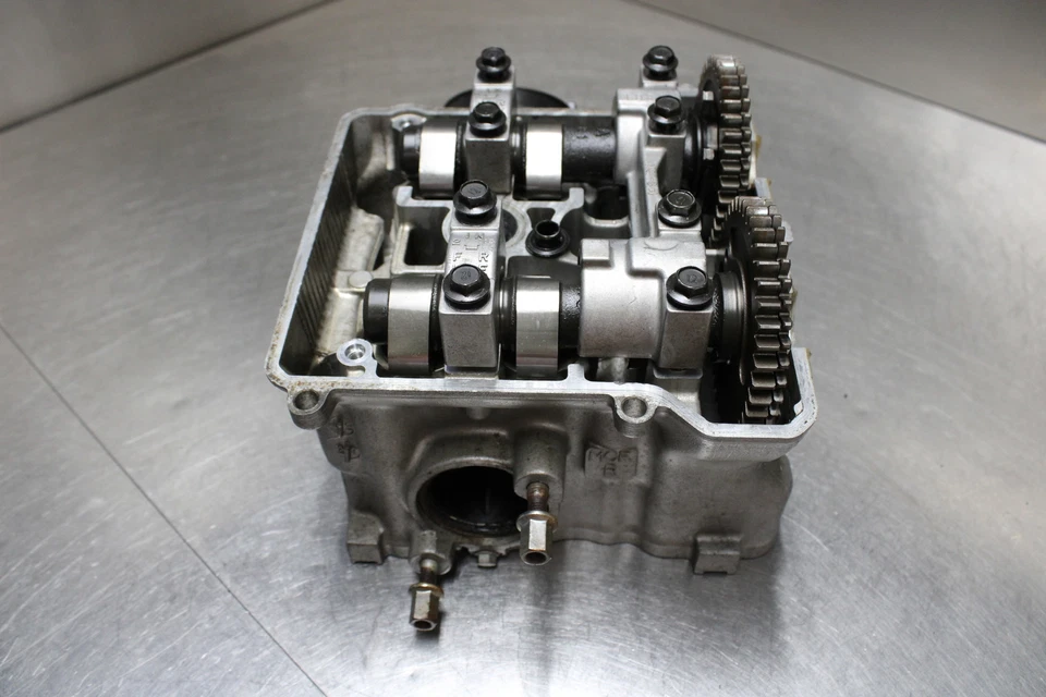 02-06 HONDA RVT1000R RC51 SP2 Engine Motor Cylinder Head REAR Foto 4 de 4