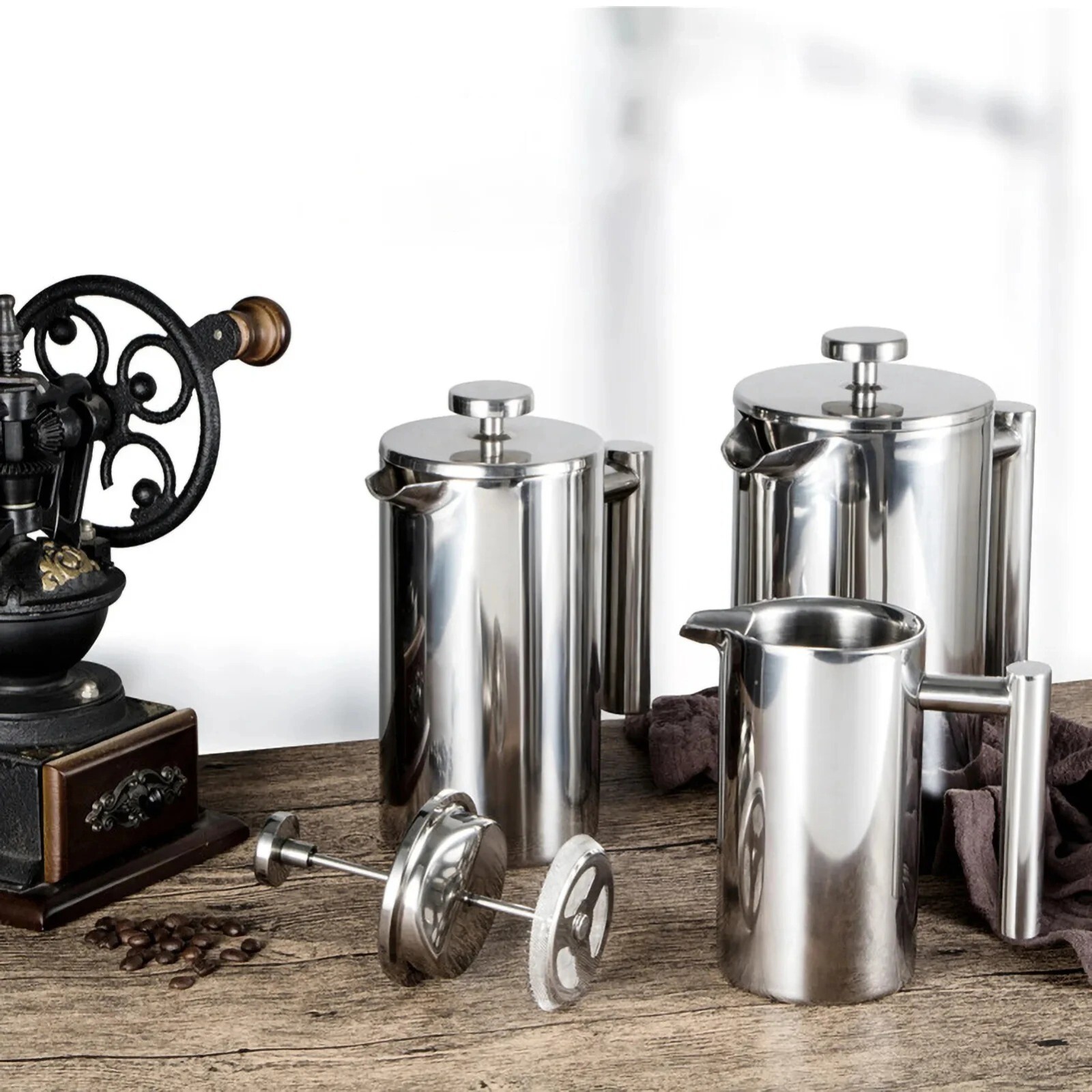 Macchina da caffè a pressione francese in acciaio inox a doppia parete isolata. foto 4