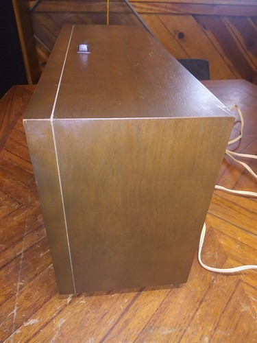 Vintage GE Clock Radio Model C1543B Wood Cabinet Working - Picture 4 of 7