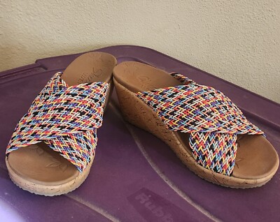 Women s  Slide Cali Skechers Rainbow Sandal Sz 5.5 