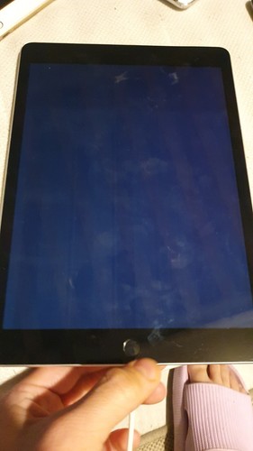 Ipad A2602 64gb Skrean Broken For Farts - Zdjęcie 3 z 18