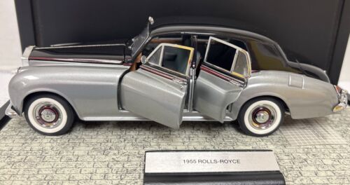 Franklin Mint 1/24 Scale B11UZ91 - 1955 Rolls Royce Silver Cloud - Black Silver - Picture 5 of 18