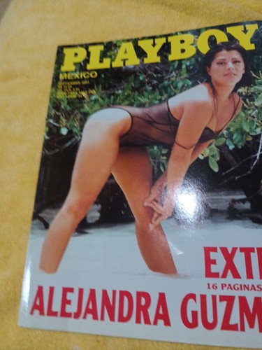 PLAYBOY Rare ( ELKE JEINAE & LA GUZMAN ) Magazine Mexican Edition, September1993 - Bild 3 von 8