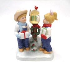 Home Interiors HOMCO Denim Days "SHARING THE JOY OF CHRISTMAS" Figurine #57064