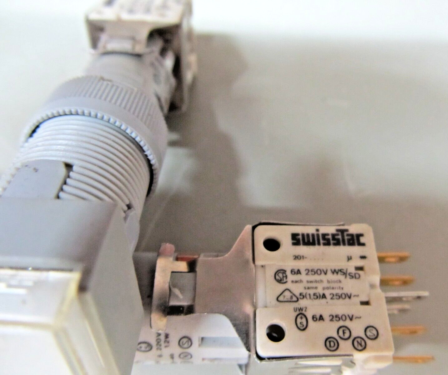 "LOT OF 2" EAO SWISSTAC 201 ILLUMINATED PUSH BUTTON SWITCHES