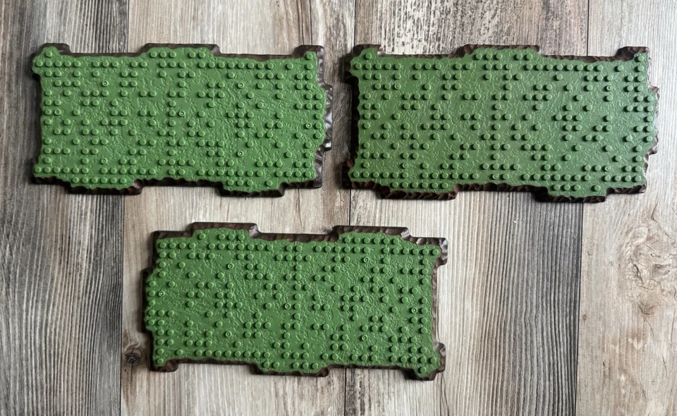 Mega Bloks Base Plates Terrain 41 PIECE LOT/SET Dragons Castle Grass 🌟 EUC!! - Image 2 of 4