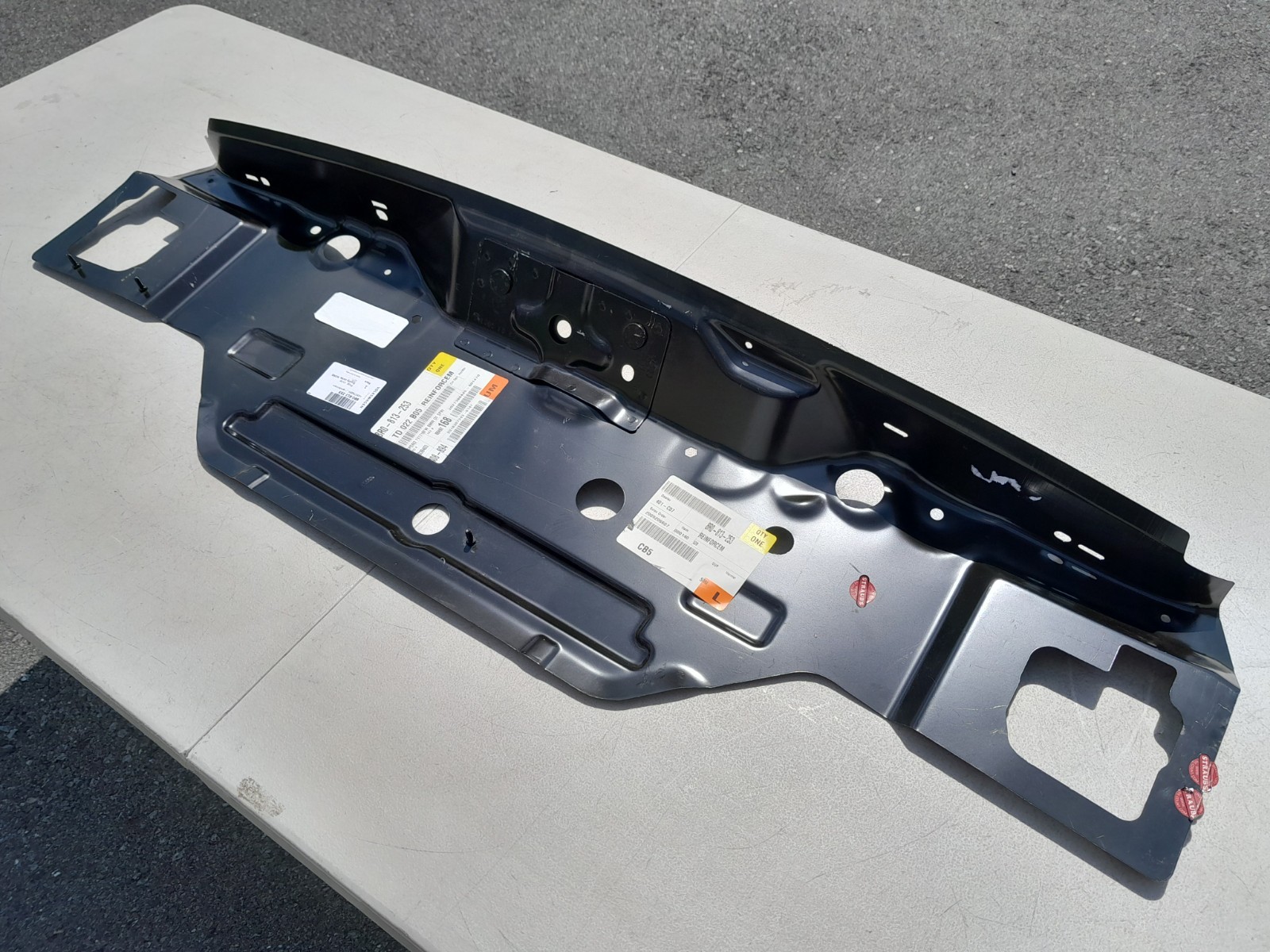 New OEM Genuine Audi Q5 Rear Body Panel Reinforced 8R0813253