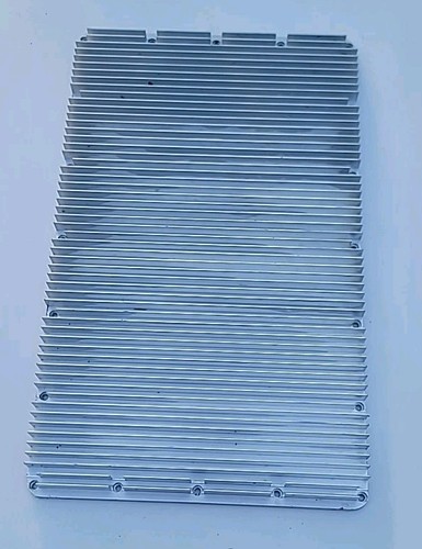 14-3/4" x 24-1/2" x 1-1/8" Alumin Heatsink Heat Sink for Projects or Amplifier