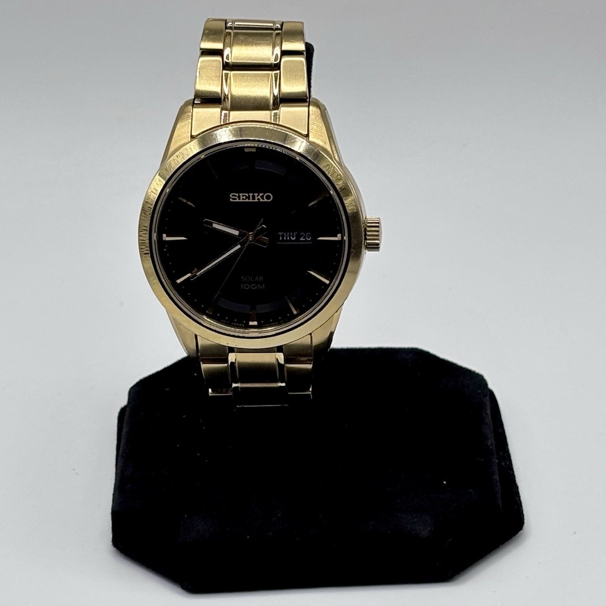 Seiko Solar Black Dial 100M Gold Tone Day Date Men's Watch V158 Seiko Solar Black Dial 100M Gold Tone Day Date Men's Watch V158