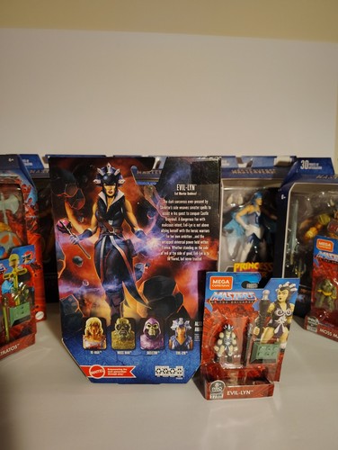 New Masters of the Universe 7" Figure Lot with Micro Figures Also - Picture 4 of 16