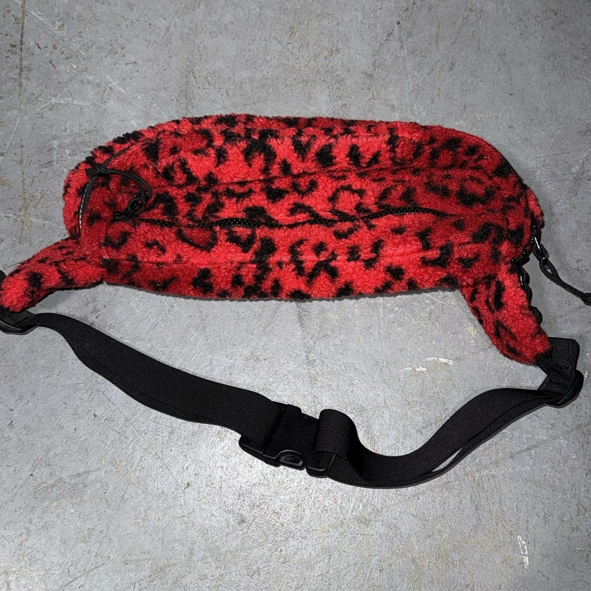 FW17 Supreme leopard fleece red waist bag Shoulder Bum Belt
