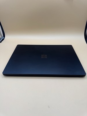 Microsoft Surface Laptop 4 1953 15'' Ryzen 7 Surface Edition 2.0GHz 8GB