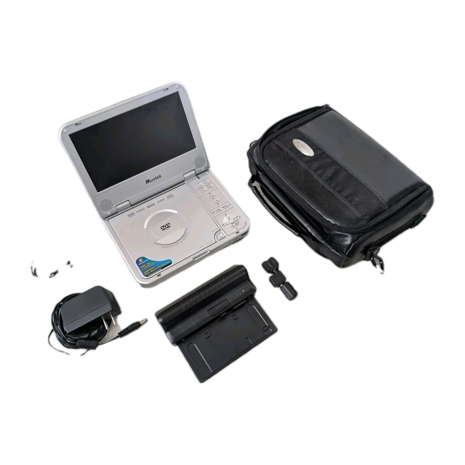 Mustek MP80B 8" Portable DVD Player + CASE (Plug-In Only, Headphones Required) - Image 2 of 4