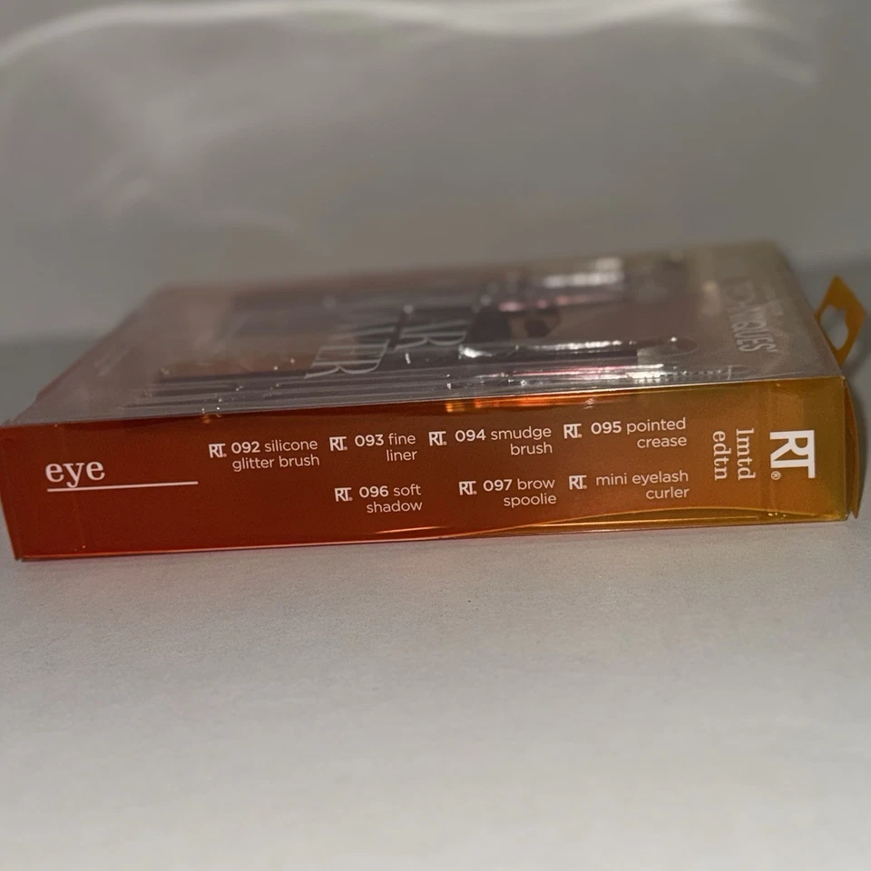 Juego de ojos metálicos fundidos de energía solar Real Techniques edición limitada  Foto 4 de 4